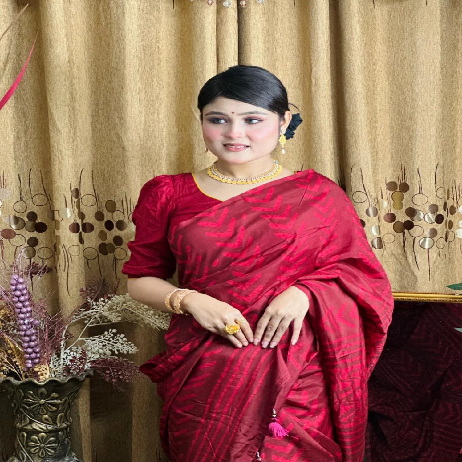 পূজার জন্য একদম পারফেক্ট টার্সেল সিল্ক শাড়ি!