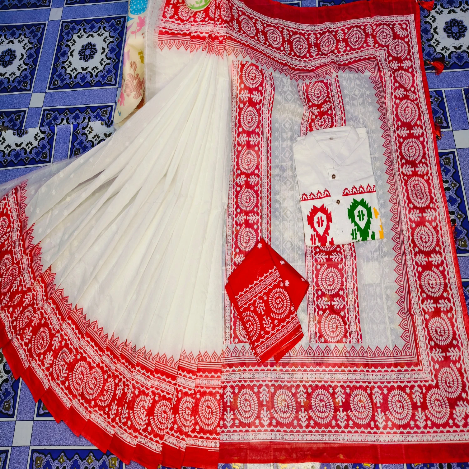 কাপল ড্রেস সেট