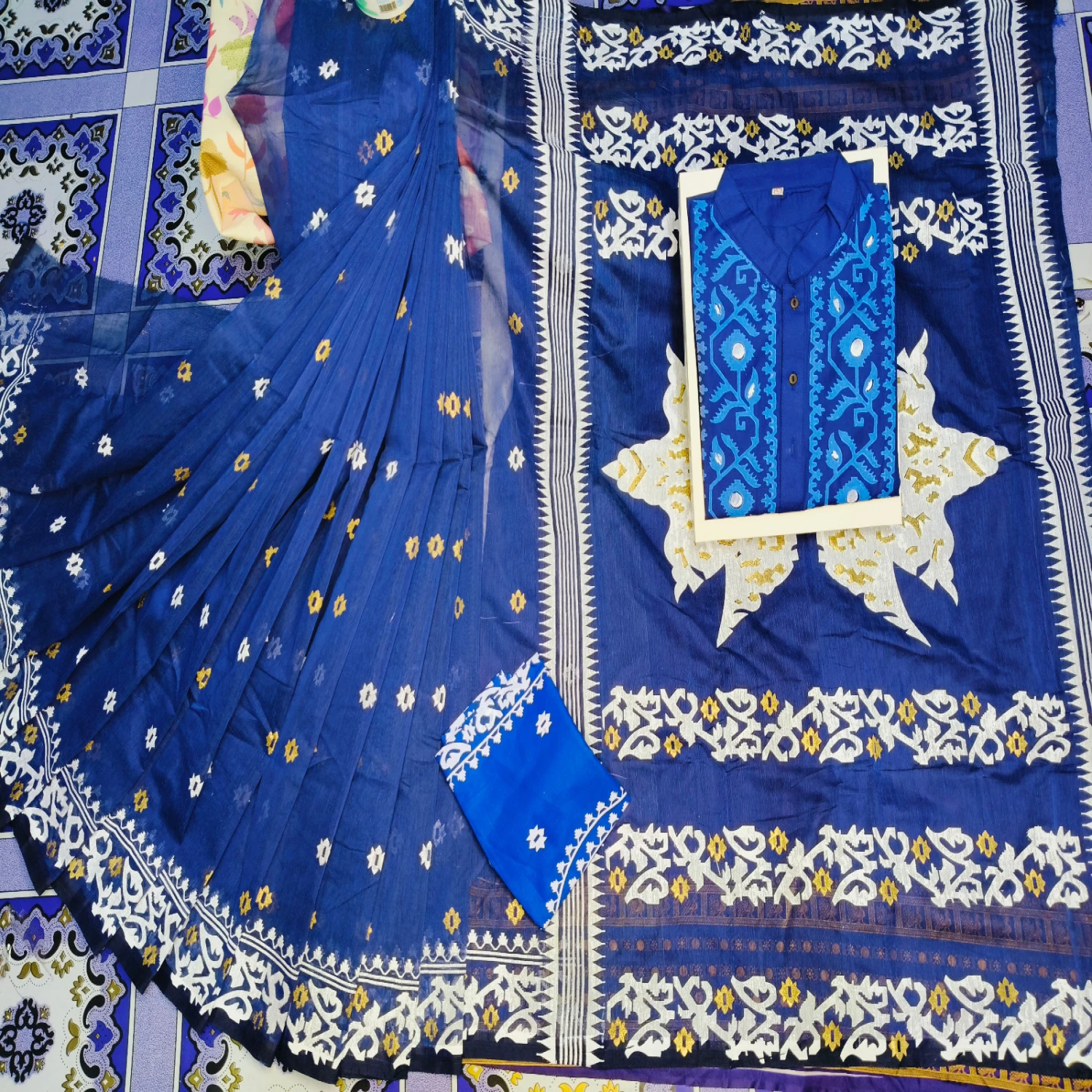 কাপল ড্রেস সেট