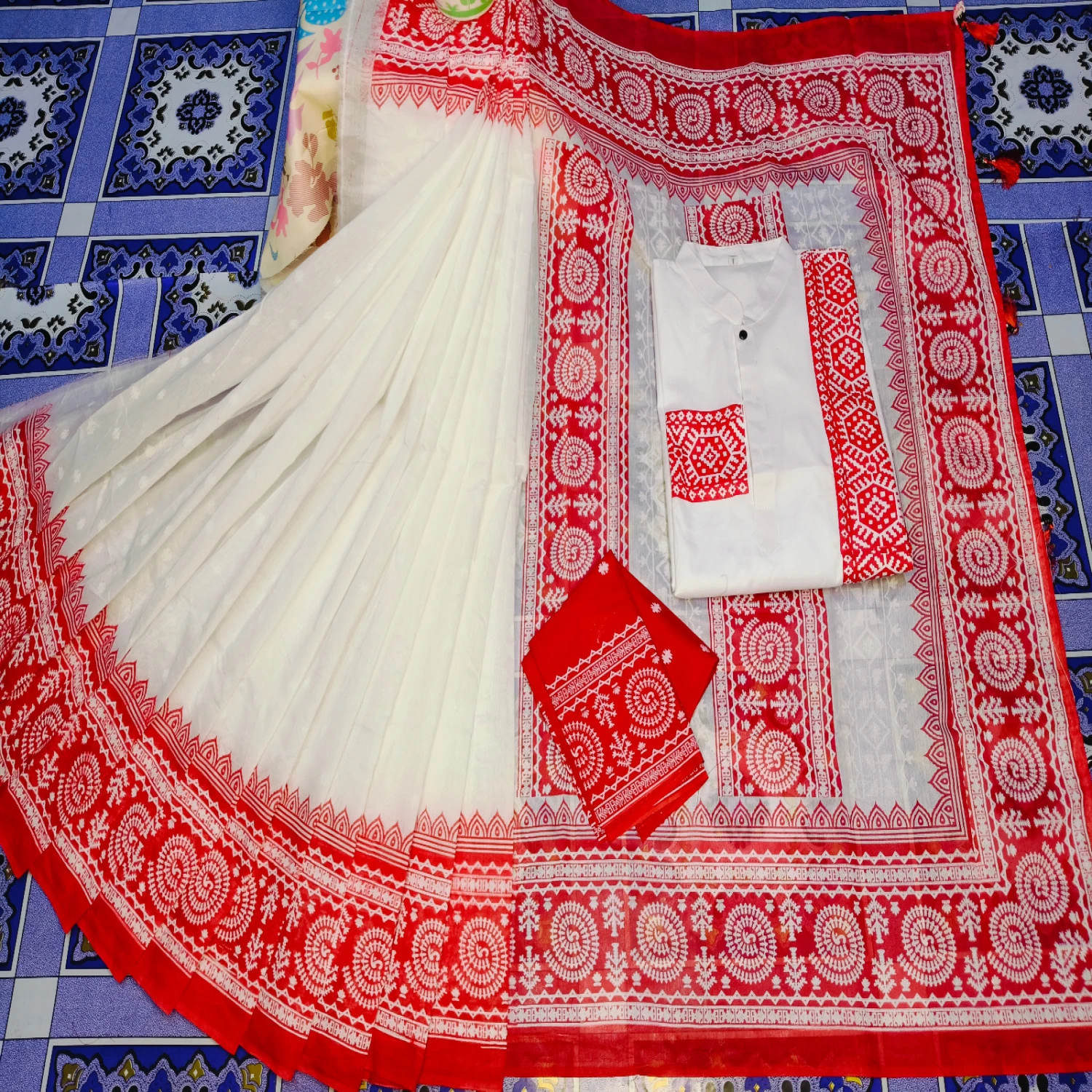 কাপল ড্রেস সেট