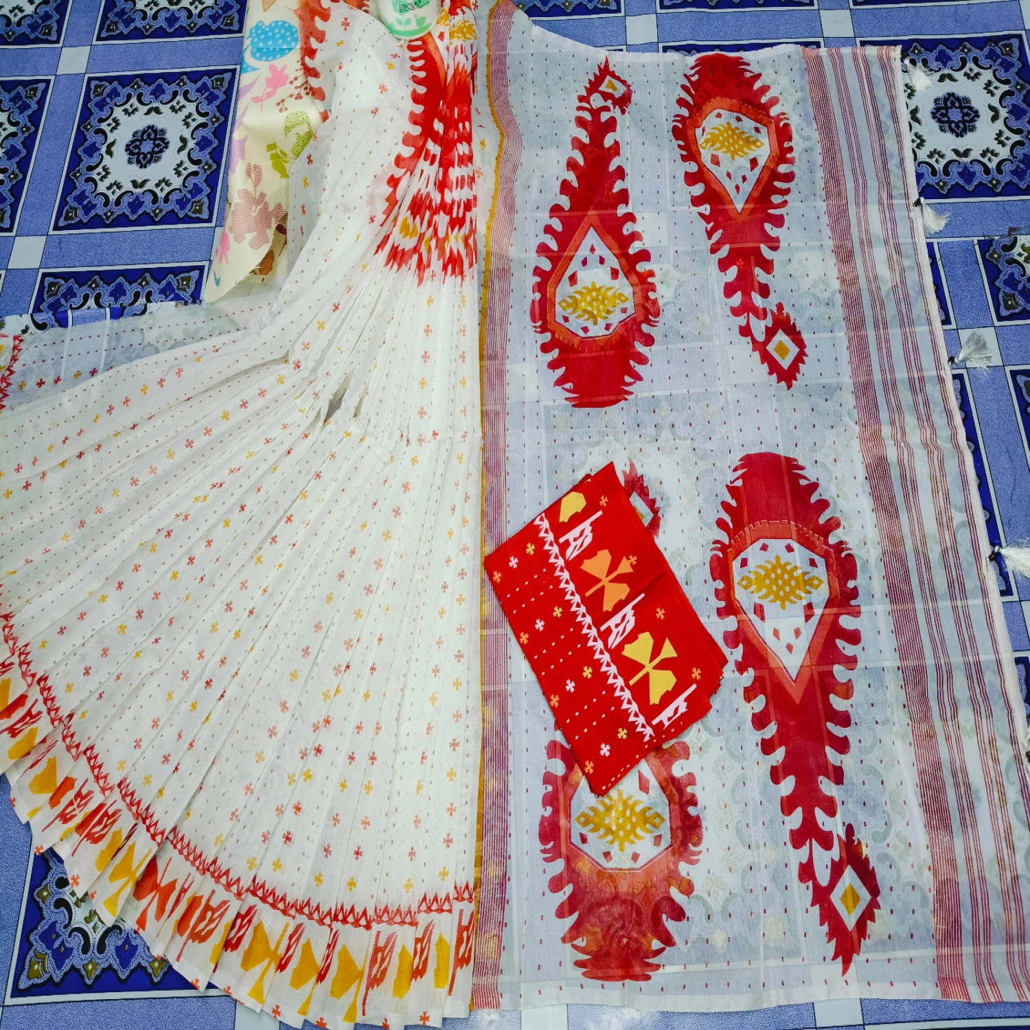 কাপল ড্রেস সেট