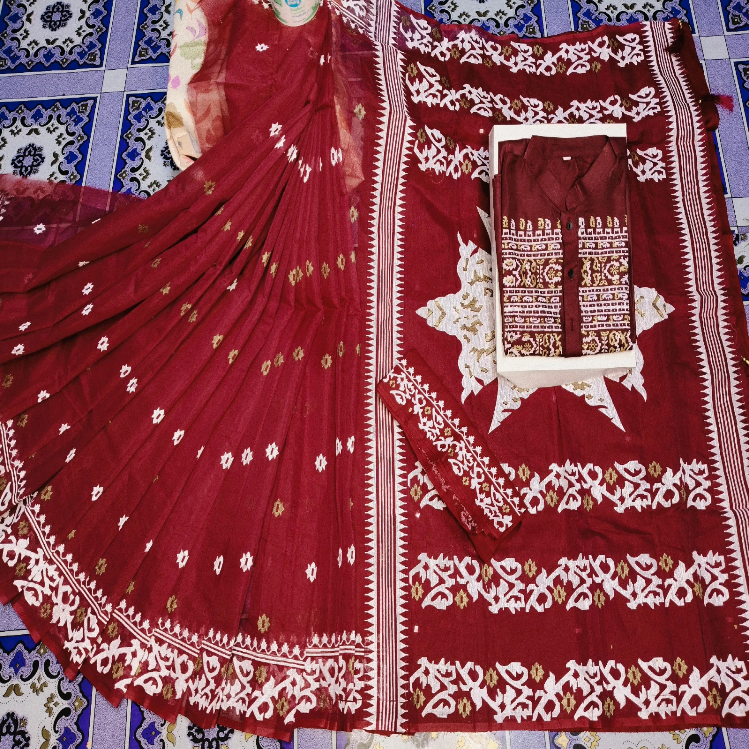 কাপল ড্রেস সেট