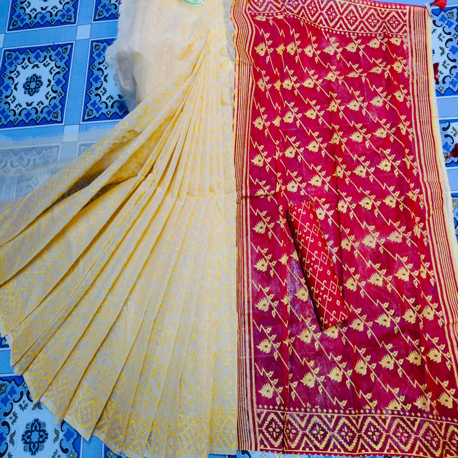 কাপল ড্রেস সেট