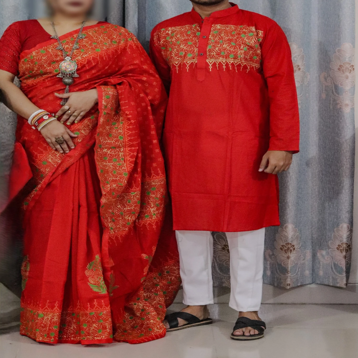 লাল-সাদা কাপল ড্রেস কালেকশন